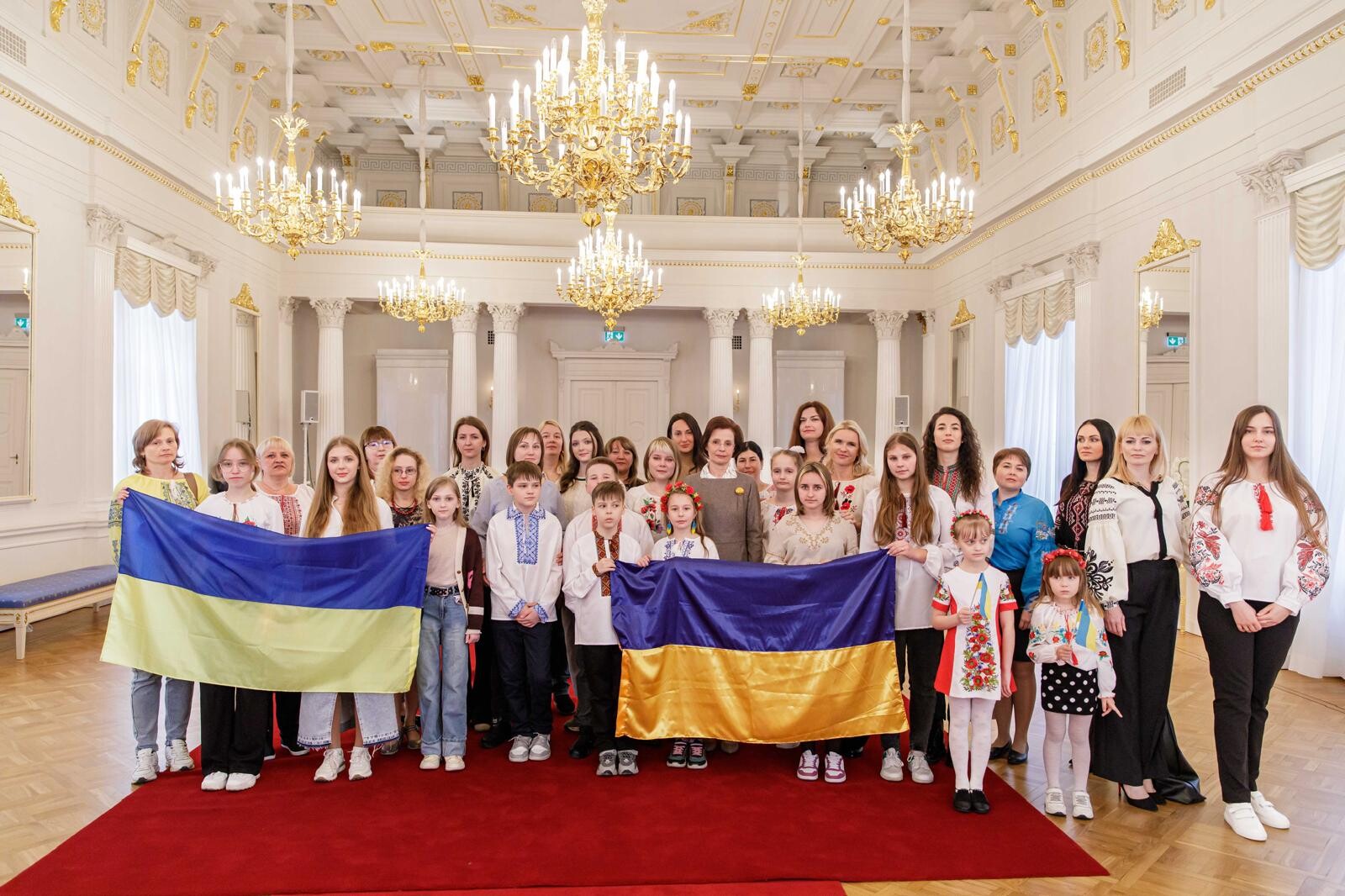 Bērnu slimnīcas fonds un Rimi uzsāk ziedošanas kampaņu Ukrainas bērnu atbalsta nometnēm Latvijā