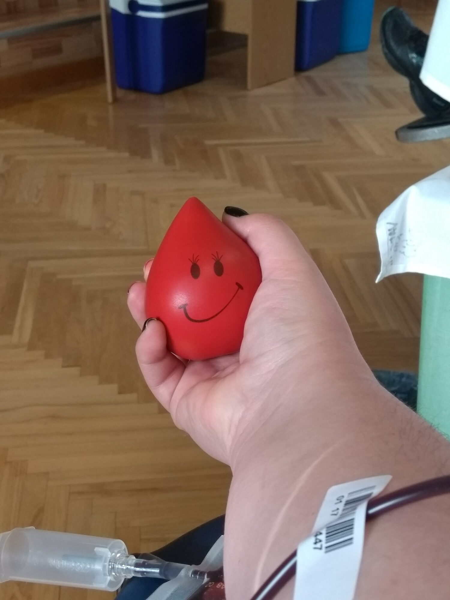 Asinsdonoru centrs lūdz steidzami atsaukties 0 rēzus negatīvās un A rēzus pozitīvās asinis grupas donorus