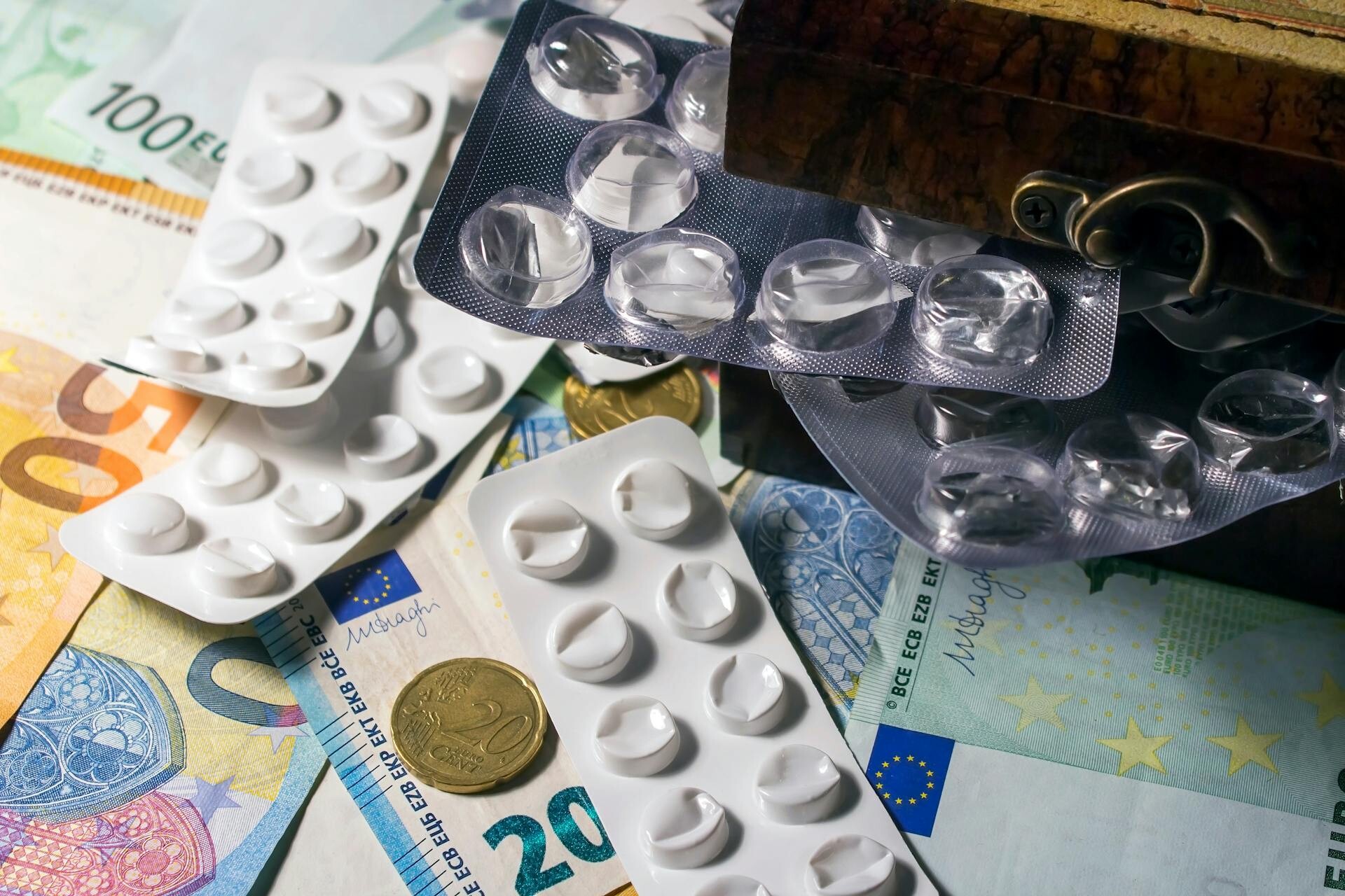 Iedzīvotāji nelabprāt izvēlas lētākos medikamentus